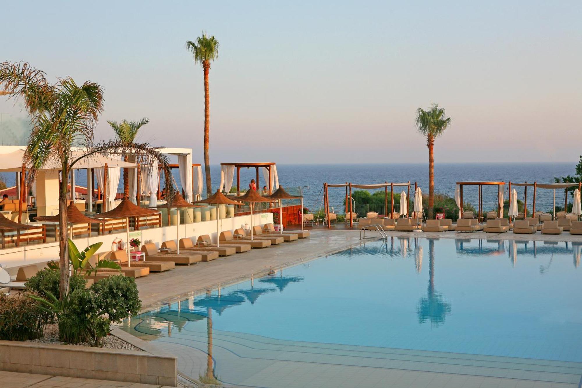 Napa Mermaid Hotel & Suites Ajía Nápa Kültér fotó