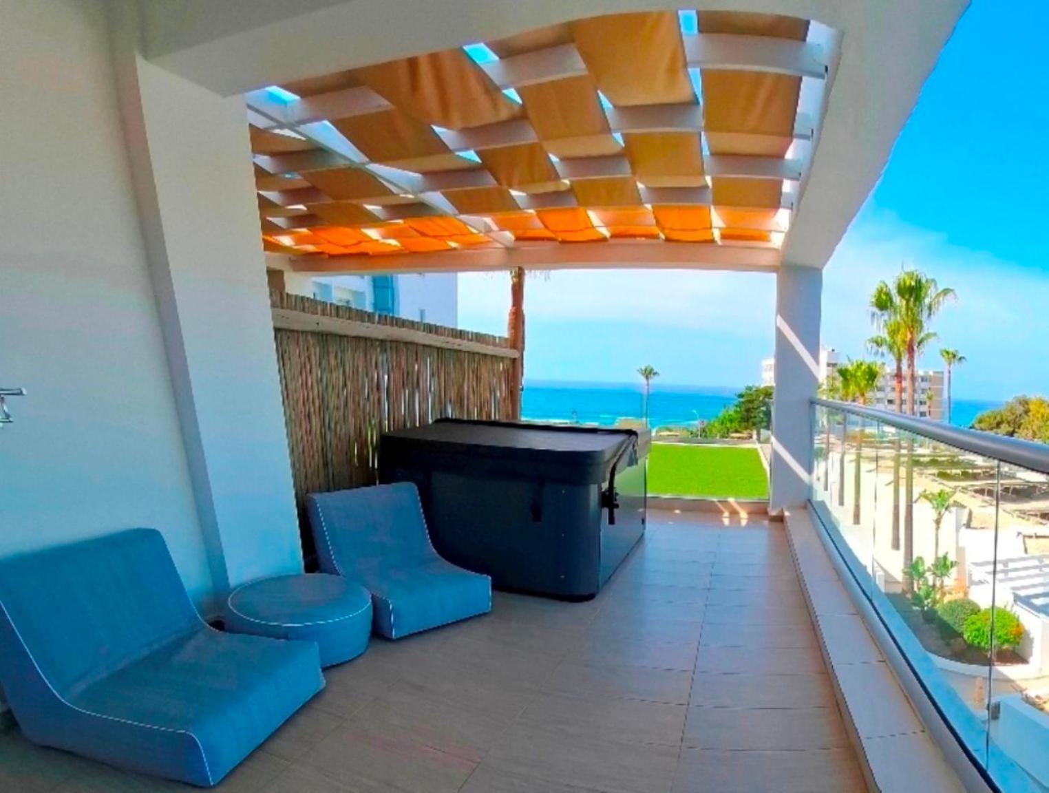 Napa Mermaid Hotel & Suites Ajía Nápa Kültér fotó